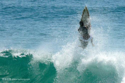 纯净水/矿泉水厂生产工艺流程